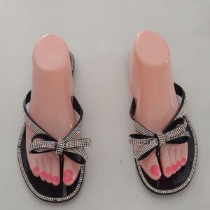 Nicole Miller sendals shoes for women size 9